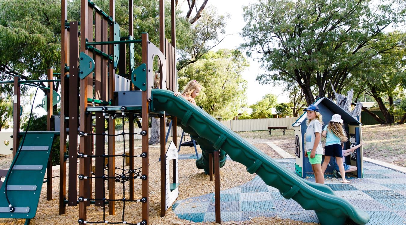 fitzgerald-park-gallery-wide-side-1_1 (1)